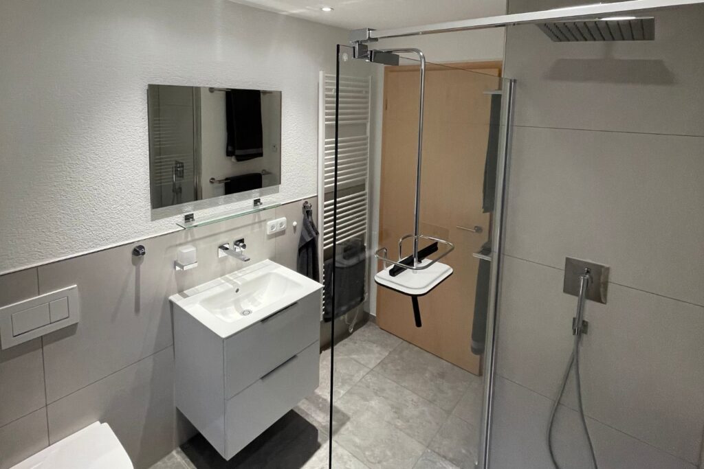 Badezimmer mit Wohlfühldusche